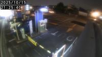 2025-10-15 21:24