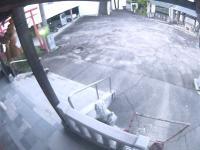 2025-06-27 04:33