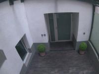 2025-04-27 04:55