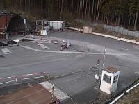 2025-04-30 17:57